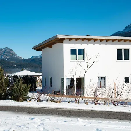 Ferienhaus Oberhof Weissenbach am Lech Exterior photo